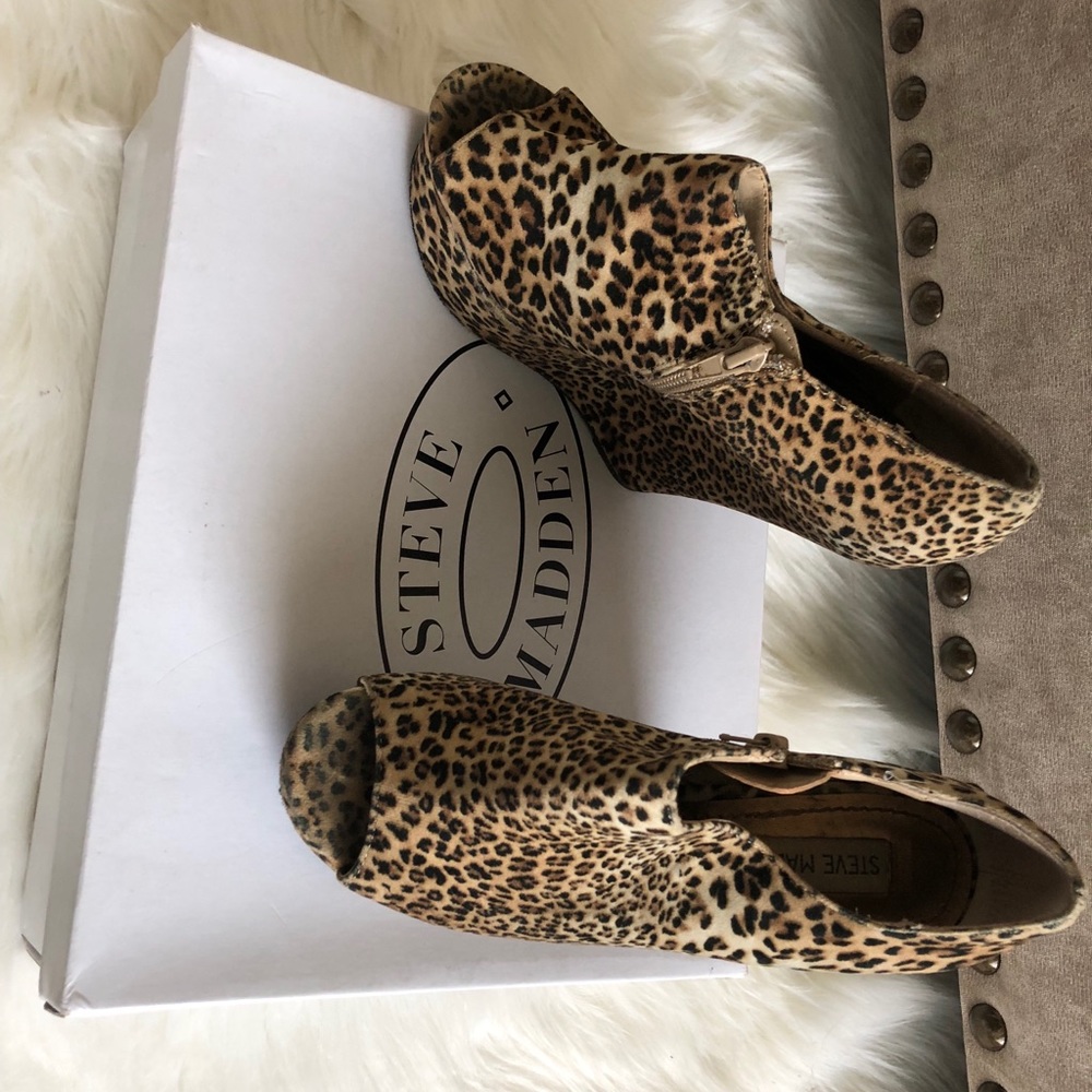 Leopard print!